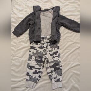 Carter's 3-piece Gray Fleece, Onesie, Joggers for Baby